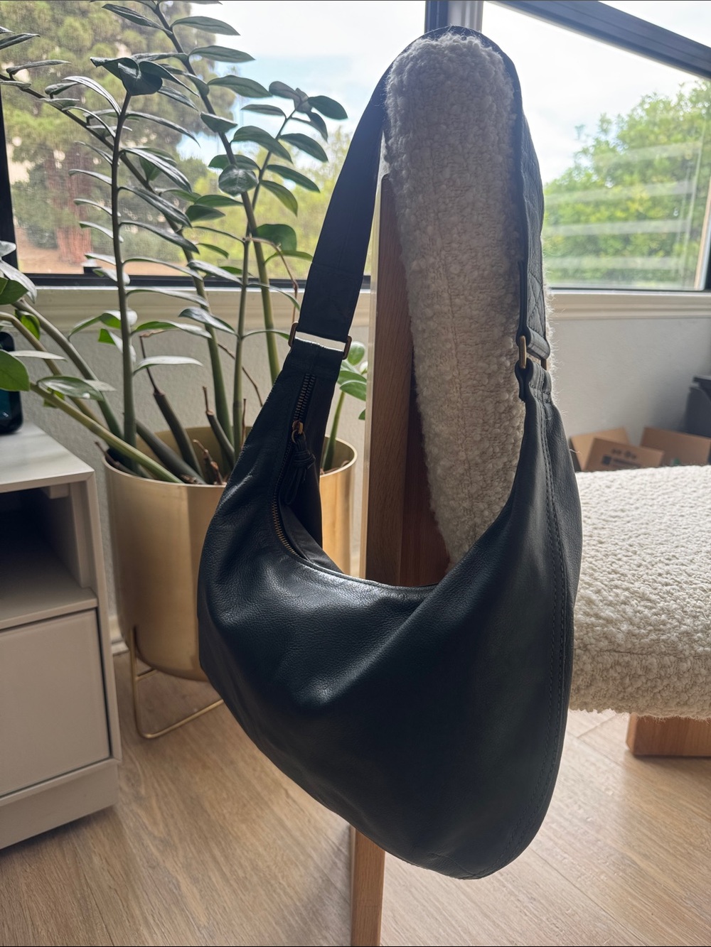 Madewell Black Leather Crescent Shoulder Bag